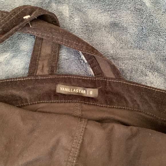 Mini skirt - Picture 3 of 3